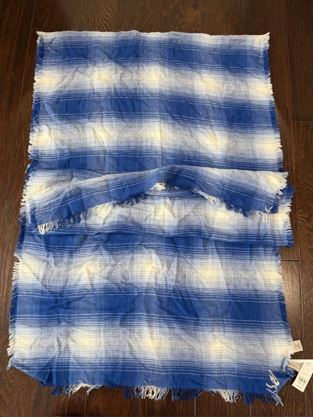LOFT Oversized Blue & White Ombre Plaid Blanket Scarf NEW 82